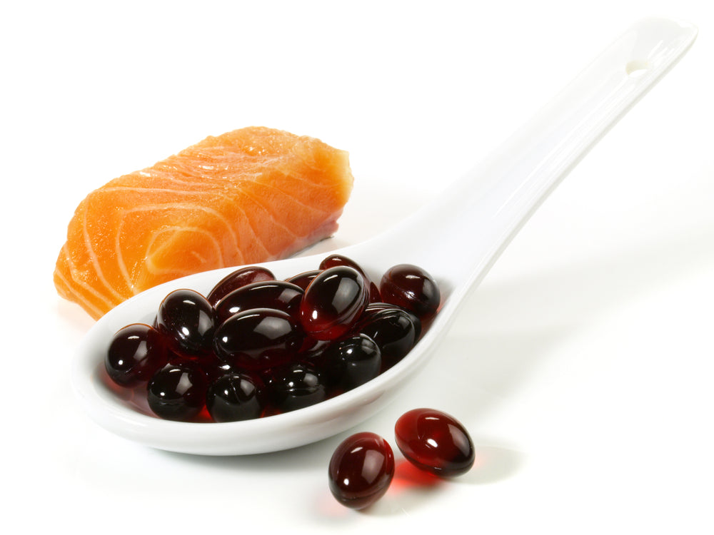 ASTAXANTHIN PROTECTS AGAINST DAMAGE CAUSED BY FREE RADICALS.